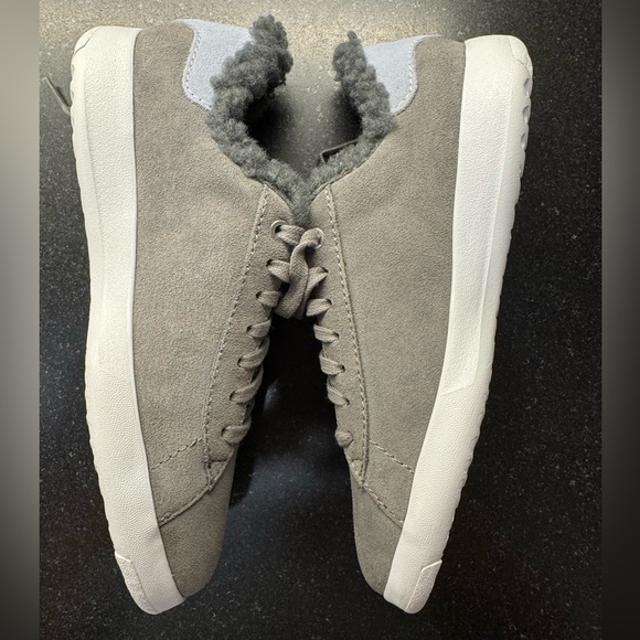 Cole Haan GrandPro Tennis Sneaker Shoe Charcoal Grey Sz 6B Med fleece lined New - Picture 6 of 10